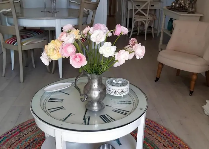 Sea View And Balcony In شقة ساناري سور مير
